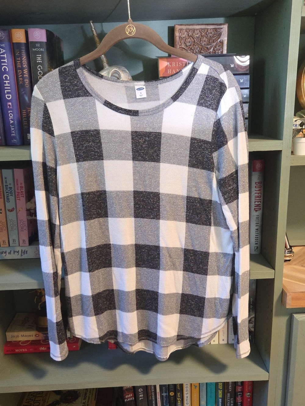 Old Navy Black and White Striped Top